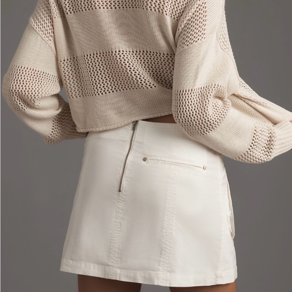 Anthropology Off White Mini Skirt with Buckle Details Size Med NWT - Picture 3 of 6